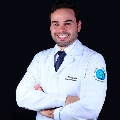 Dr. Fabio Freire